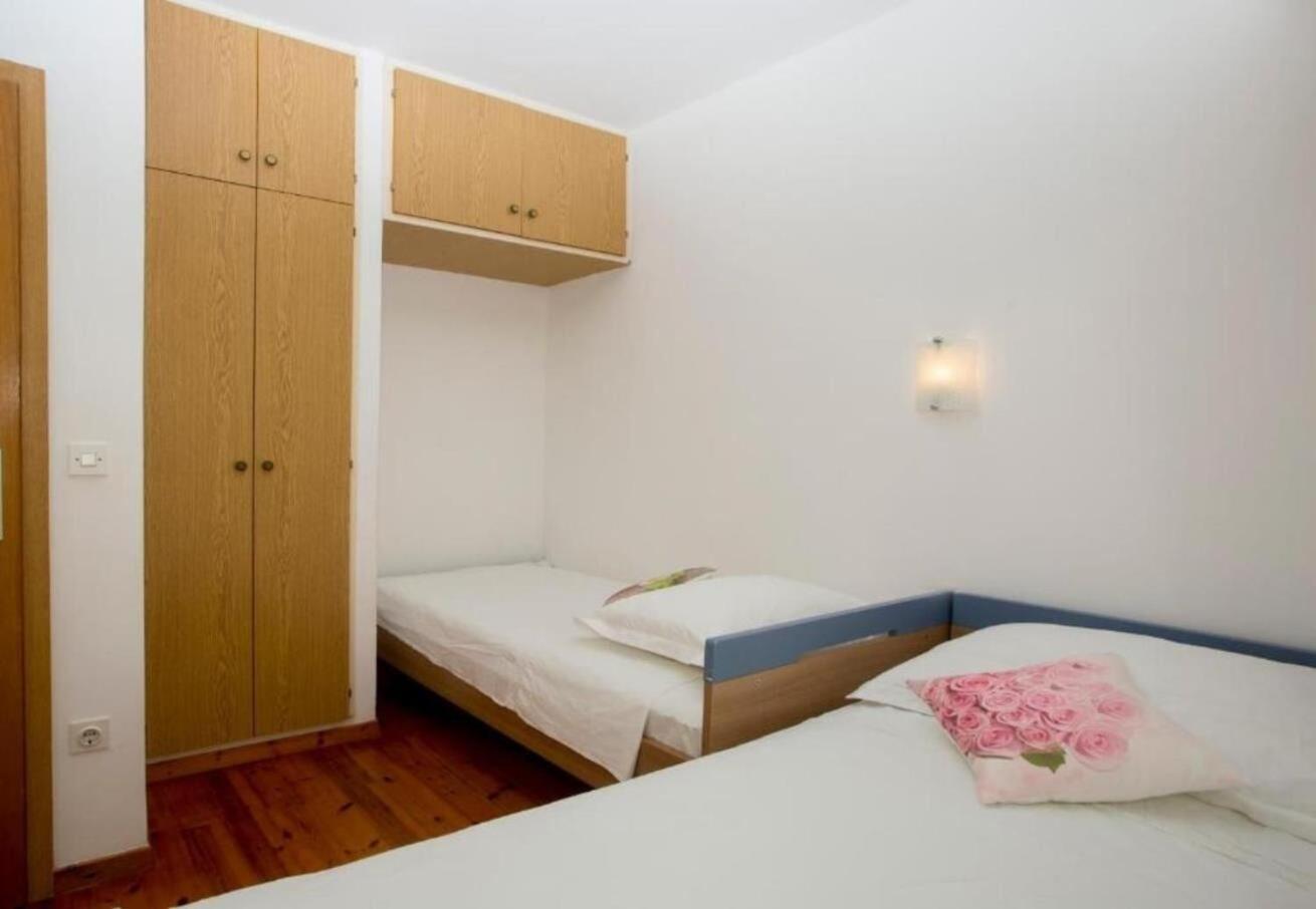 Apartments Damir - 80 M From Beach 波斯蒂勒 外观 照片