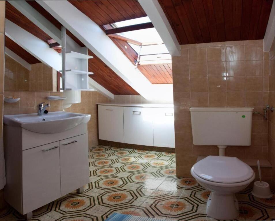 Apartments Damir - 80 M From Beach 波斯蒂勒 外观 照片