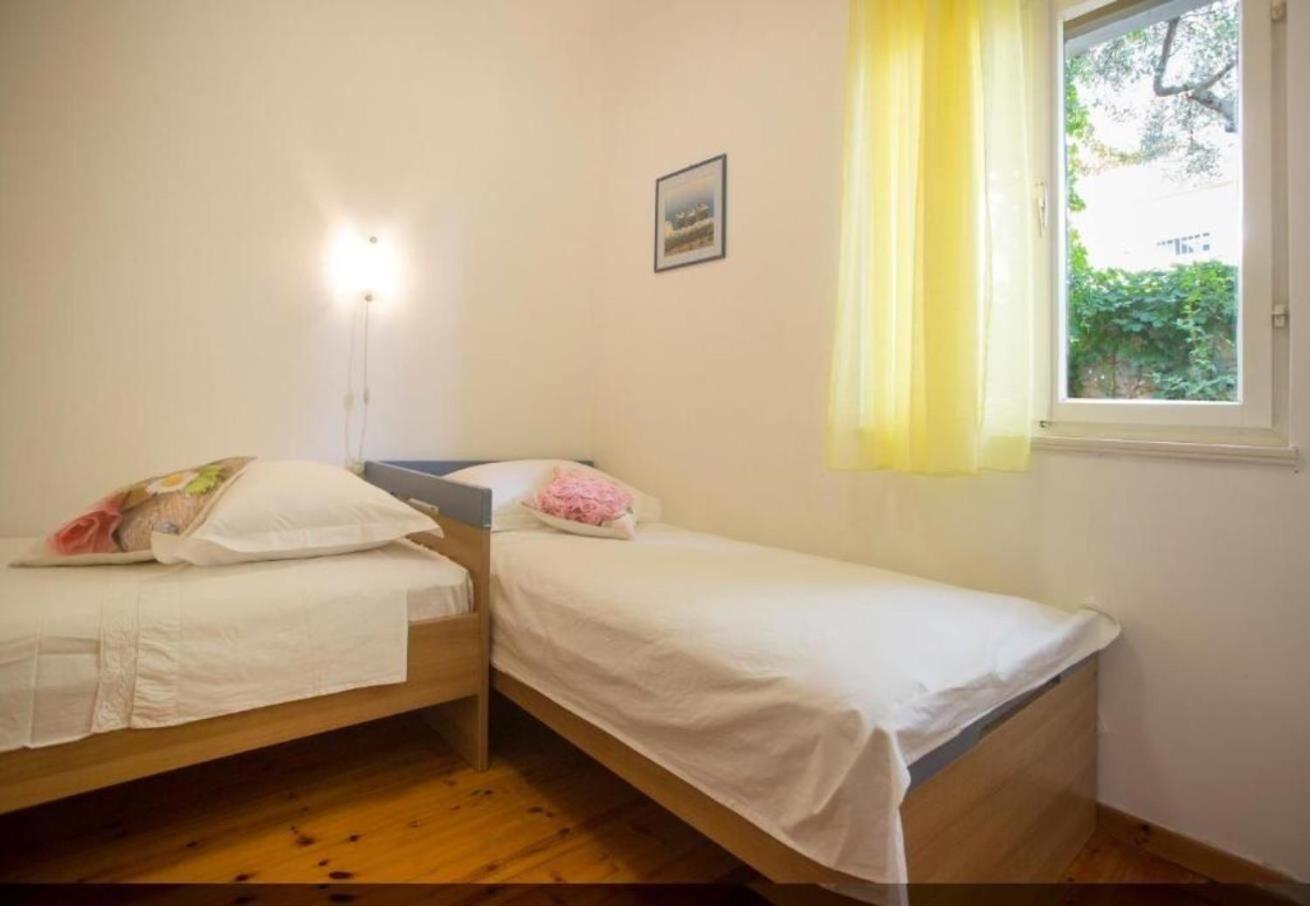 Apartments Damir - 80 M From Beach 波斯蒂勒 外观 照片